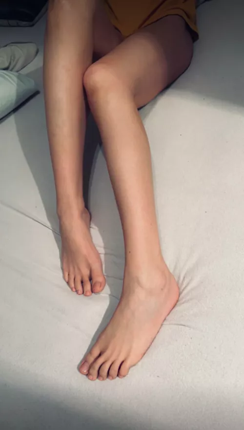 Hi! I'm a post-op Trans girl! Here are my feet by ZoeRoseDaily
