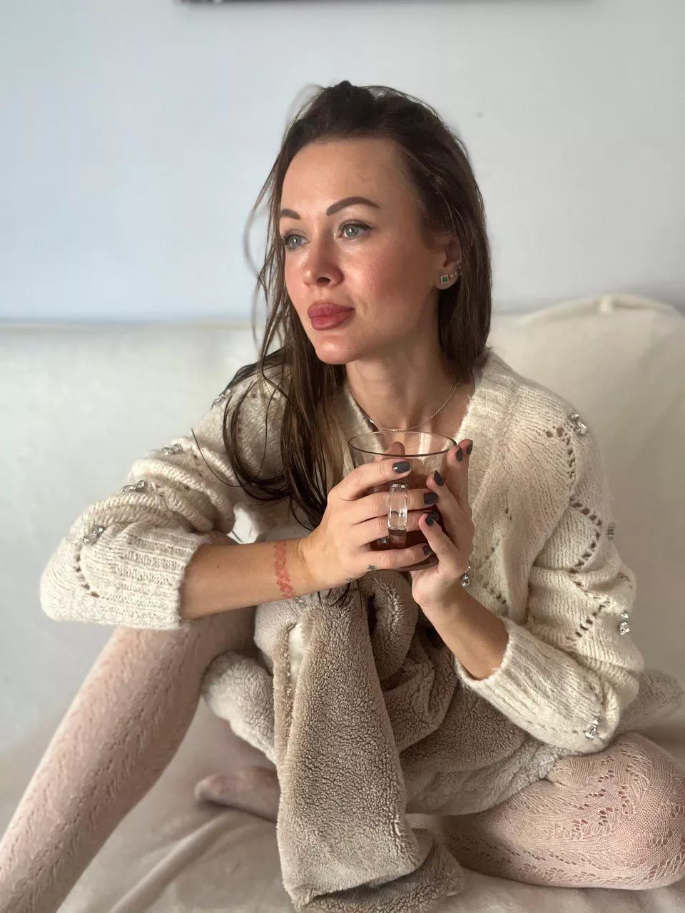 I’m just a sexy baby angel 😌 posted by Anna_mommyx