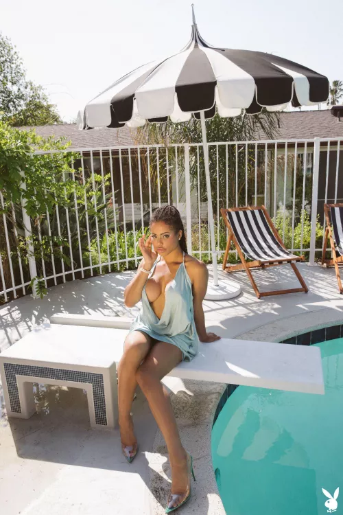 Kira Noir  by oneway963