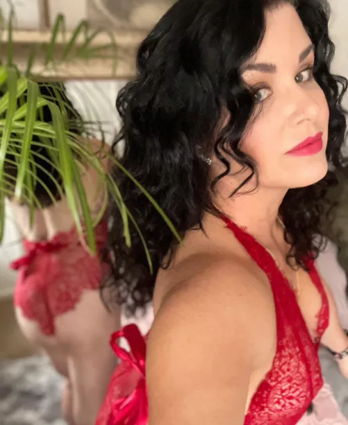 Let me show you how I like it… (f57) by MILF-Southern