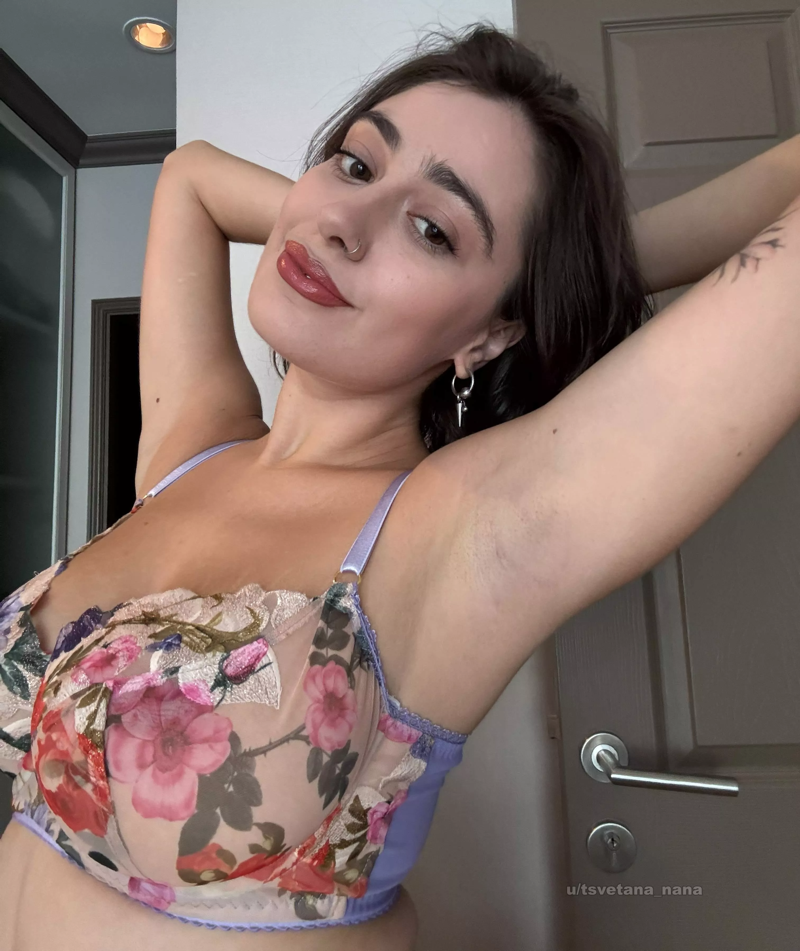 Tsvetana's smooth armpits a tantalizing reveal