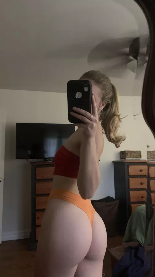 Natalie Grace (@nextdoornatalie.1) by LimissLilbliss