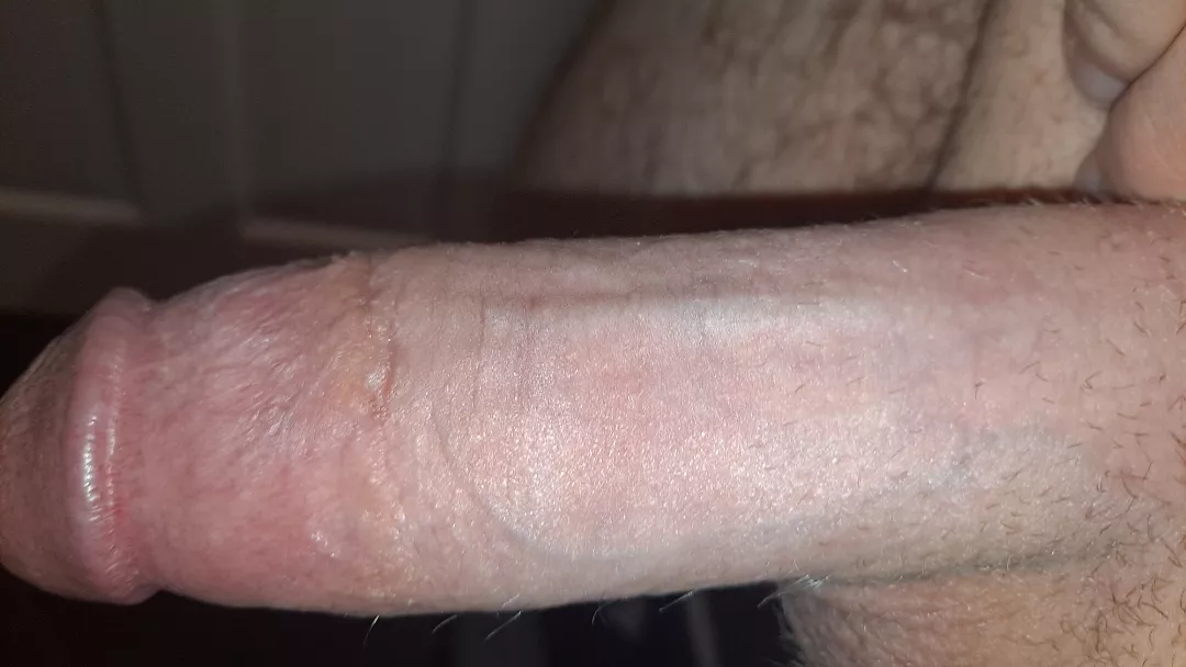 Need a hole to use, how about yours? Dms open~ posted by Ok-Enthusiasm9139