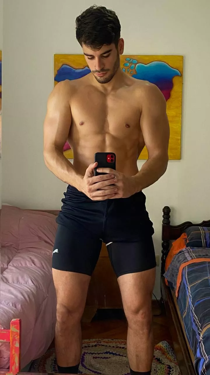 Post gym pic ;) posted by temptationking