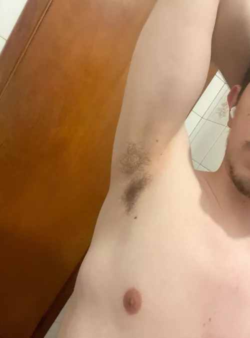 Post-gym sniffs welcome by Such_Toe8443