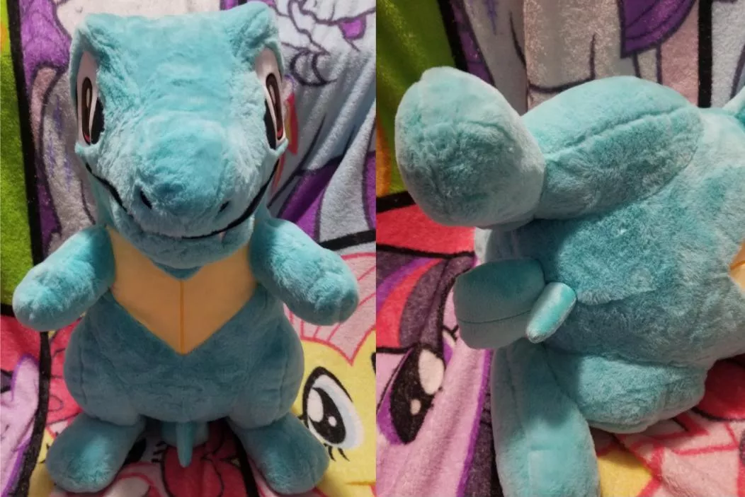 Recently commissioned NSFW fuckable male Totodile with simple sheath and balls [M] (Furrysale) posted by Furry-sale