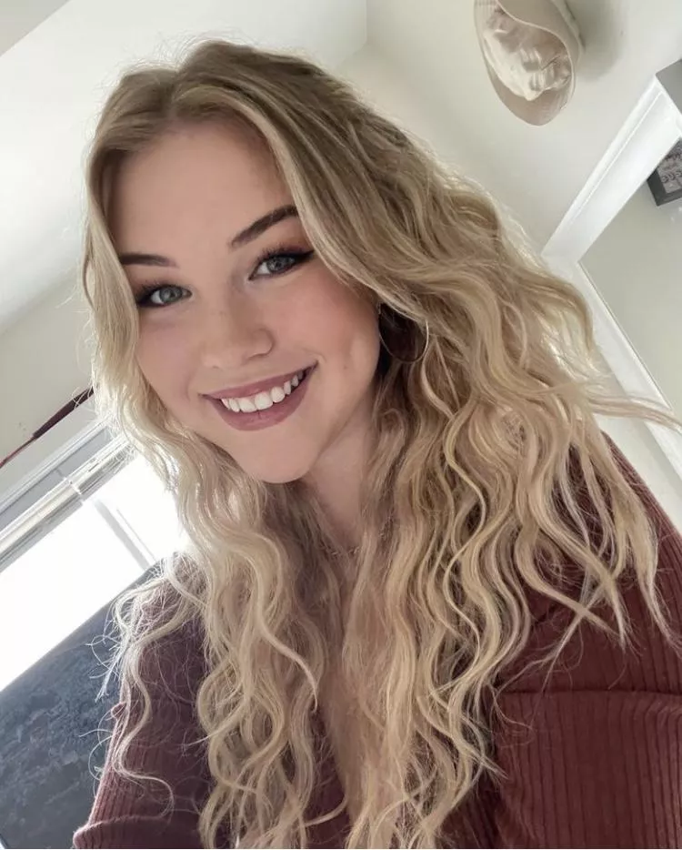 Sadie Freeman posted by ThisActuator3213