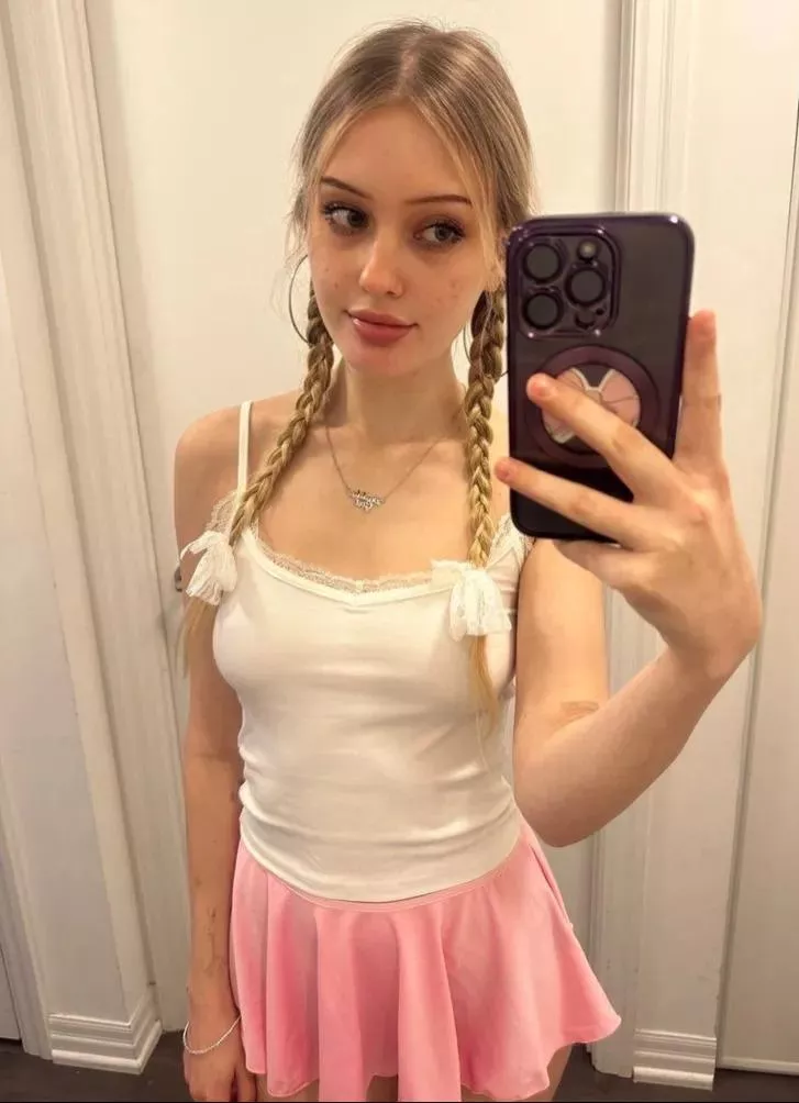 Say hi if you wanna fuck me;) posted by aynurelliasm