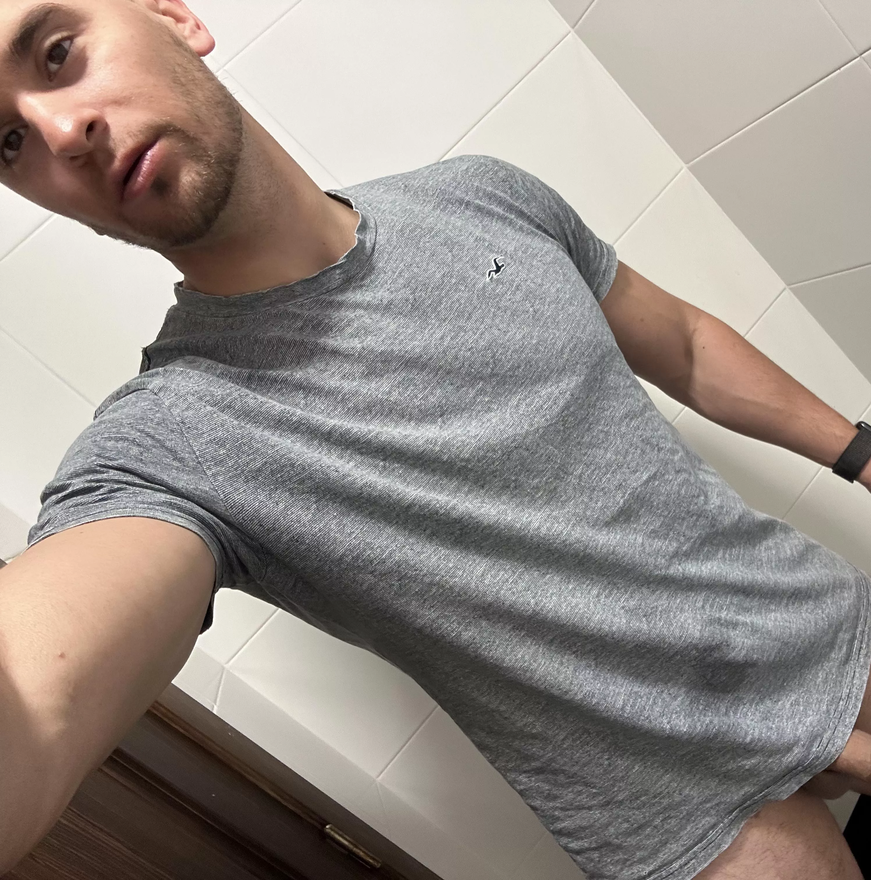 Someone older than give me your opinion? [26] posted by Isiwak