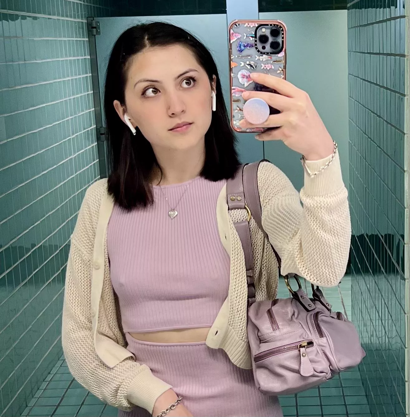 the wives did not like my pokies at the museum today… posted by petitebabydaisy