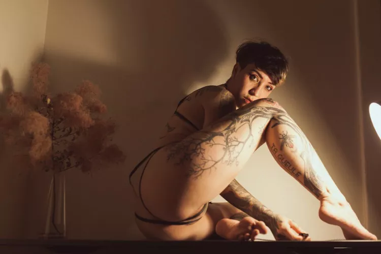 triangles  by UrsinaeVespera