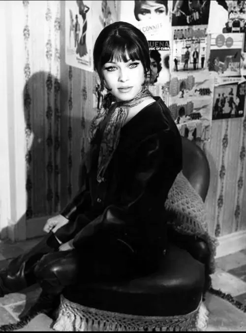 Vintage beauty: Marisol by cliptemnestra