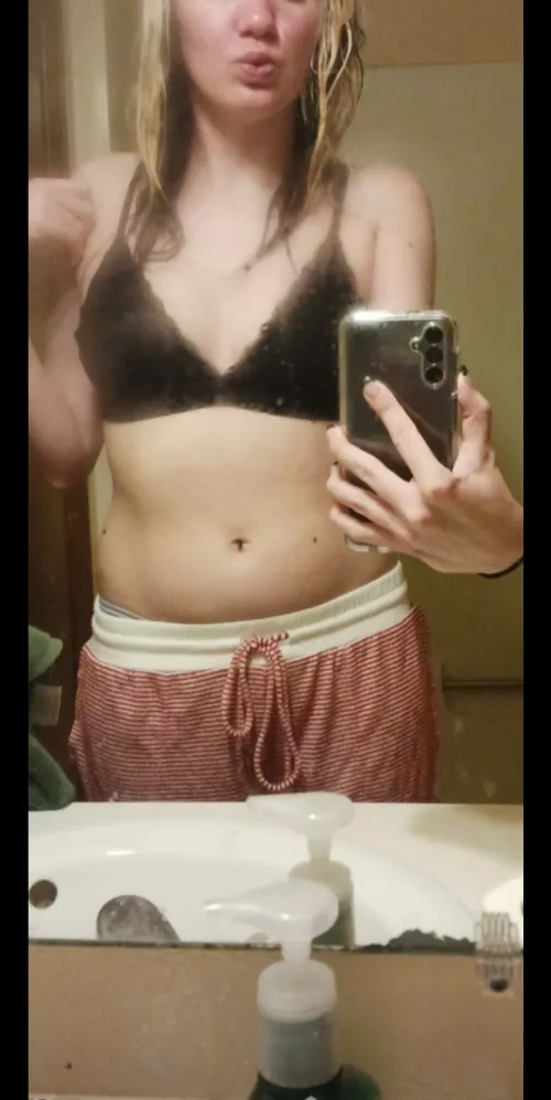 Wanna see more 💕🙊 by Dreger123