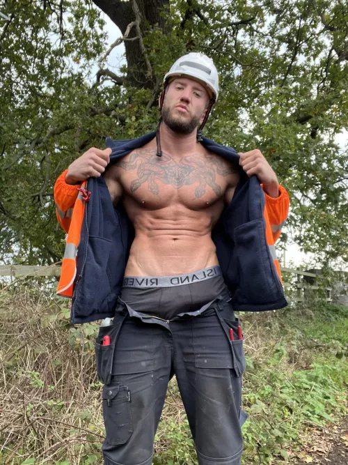 You wouldn't mind being here with me alone right? by onlybigj