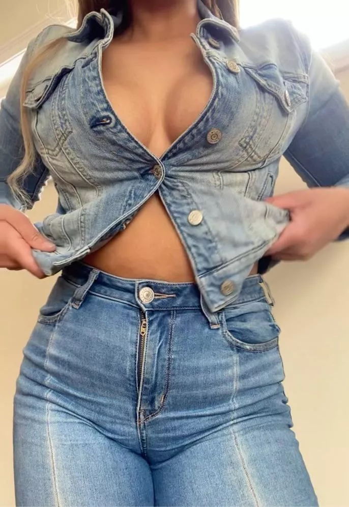 Feeling bold in double denim, what’s your opinion?  posted by eva-saxx