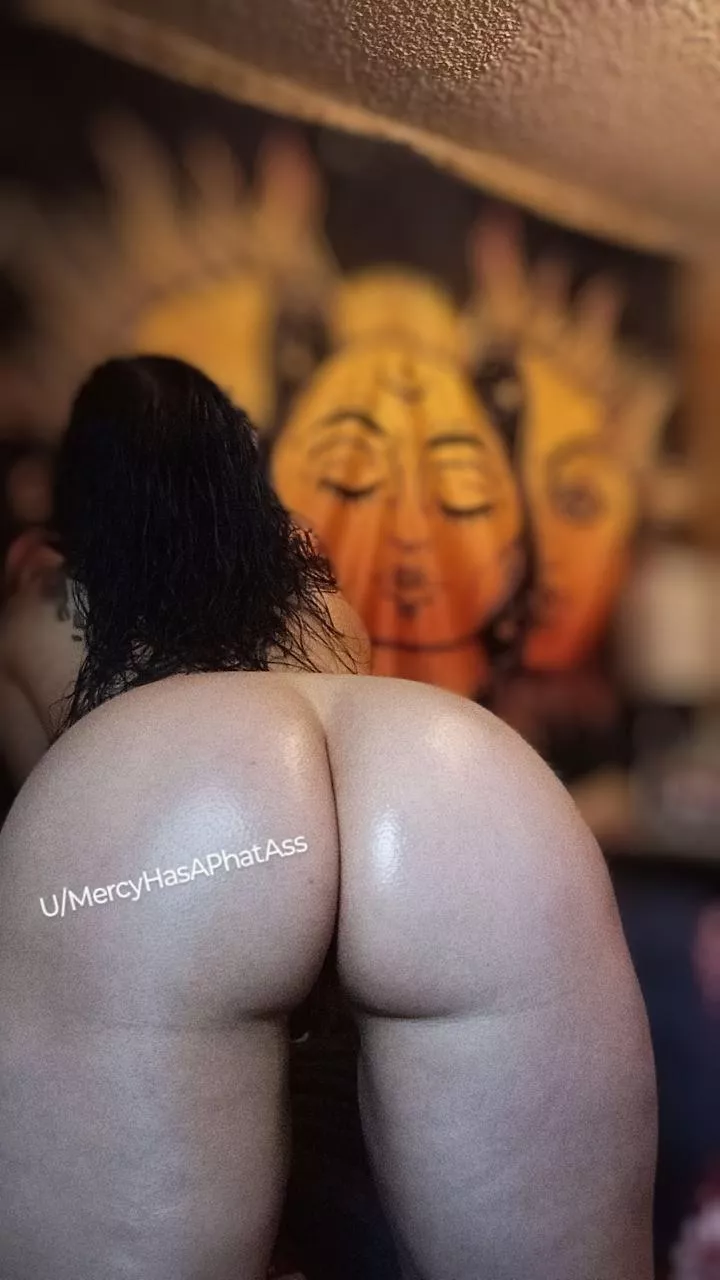 I just want to ride someone's tongue 🥵🤤🤪 posted by MercyHasAPhatAss
