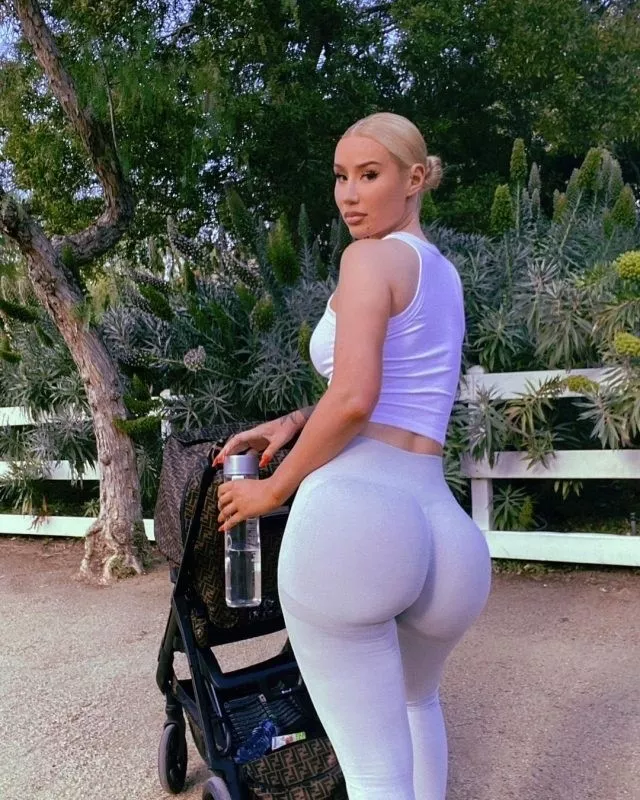 Iggy Azalea posted by ThatCalligrapher4554