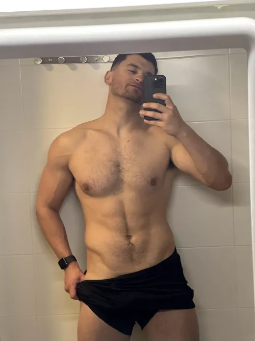[M] [26] I say we skip the cuddles ;) by Isiwak