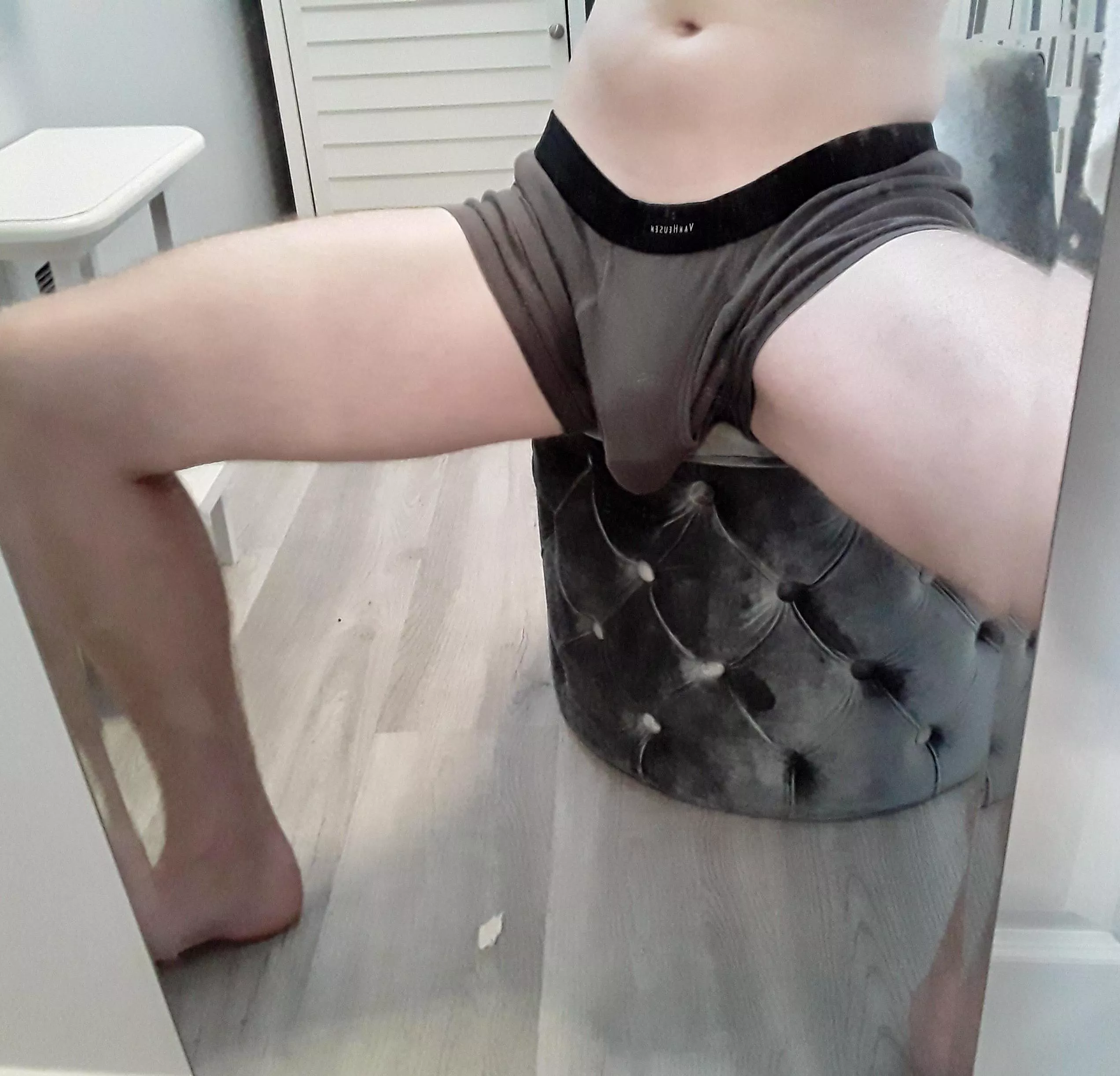 Post gym bulge posted by stupidusername2023