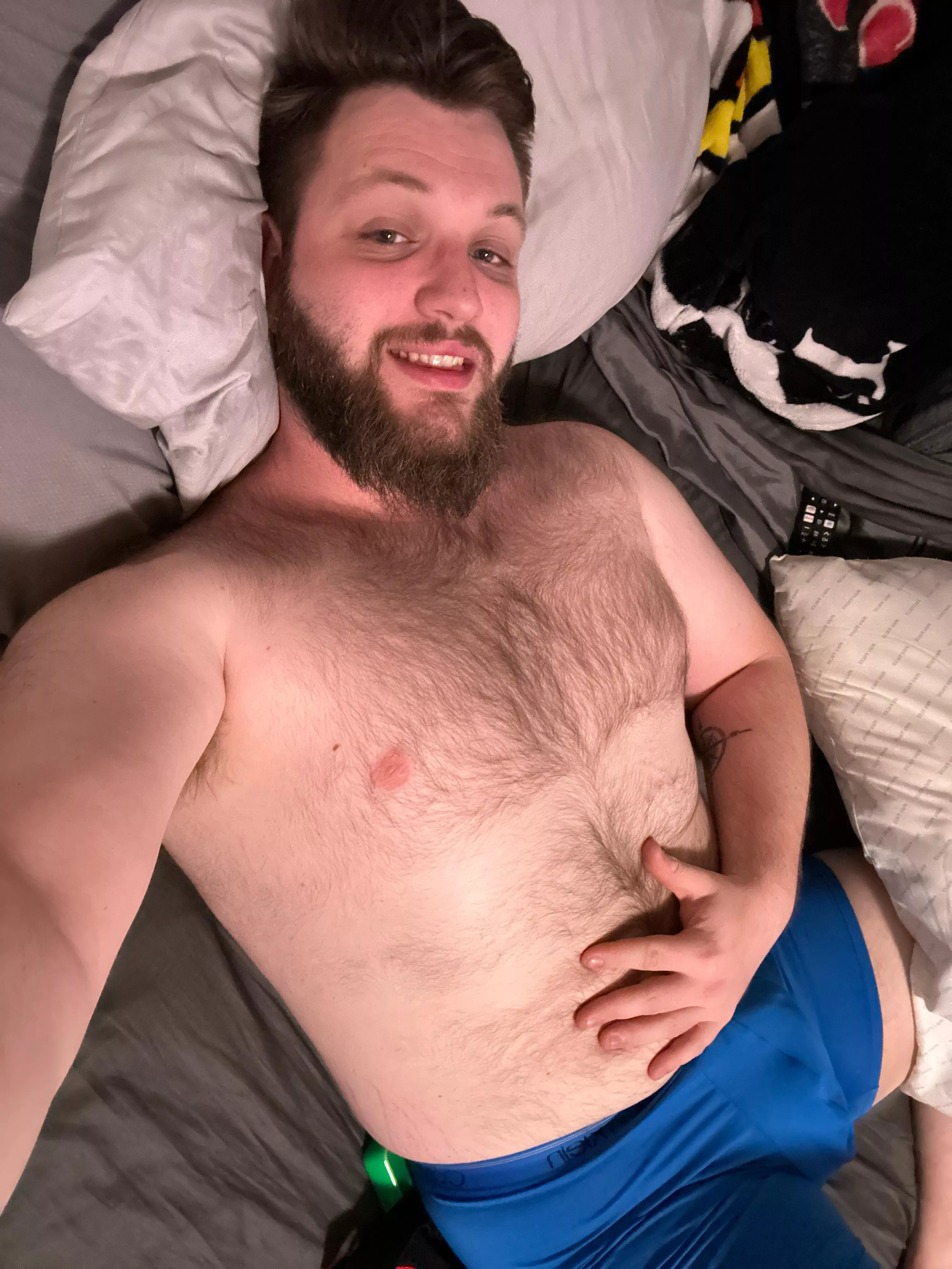 Always love posting here! Gay 24 yo male posted by Mmm09550903