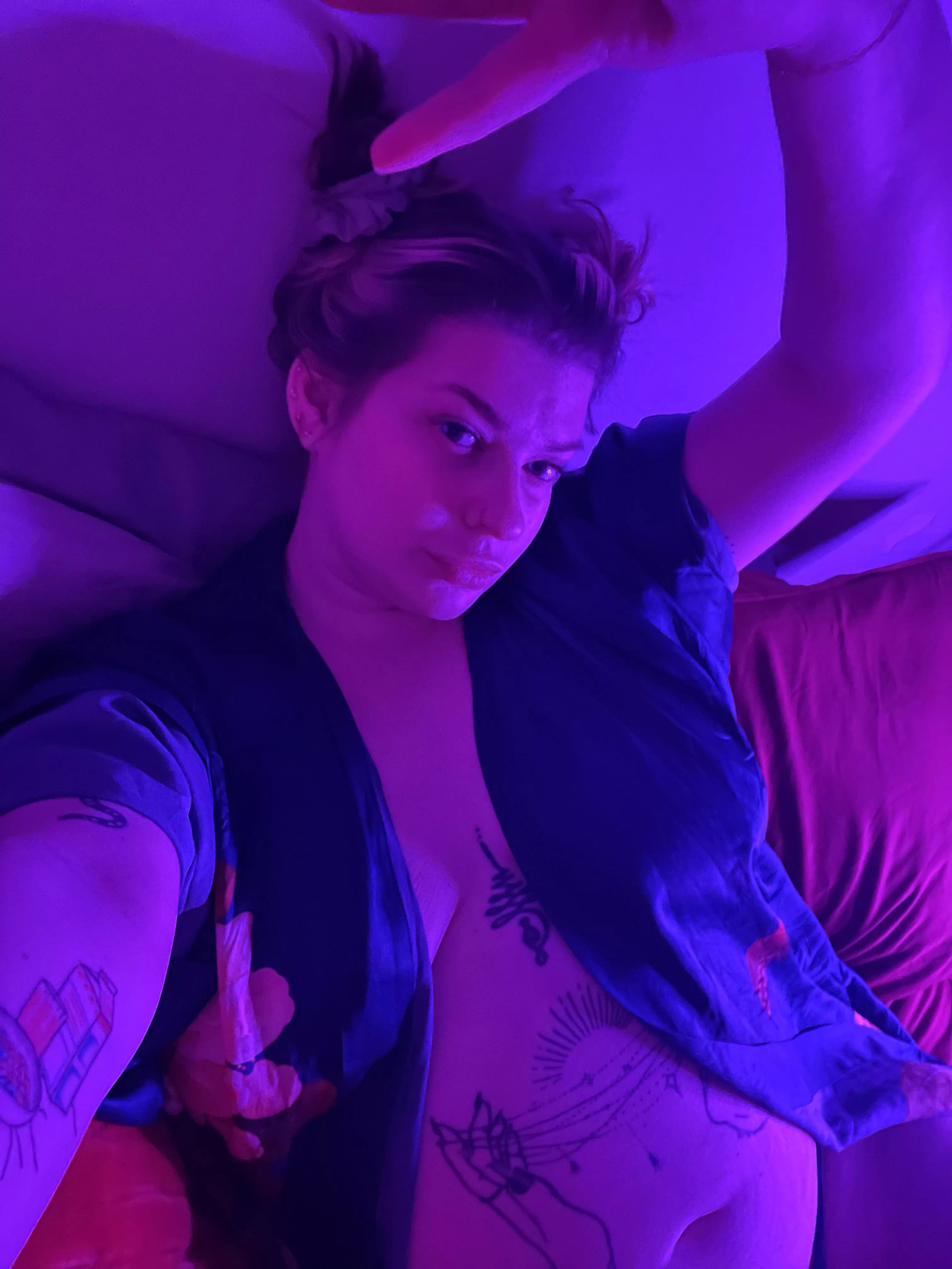 always too full to move  posted by piggybaby69