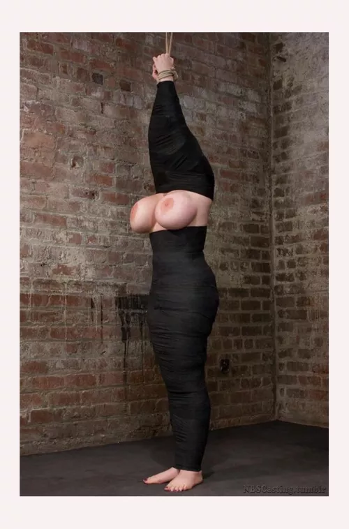 Boibs out by Daphne_Kelly5894