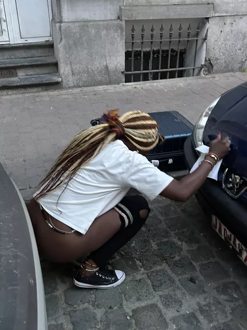 caught pissing in a city street by Matonlg69