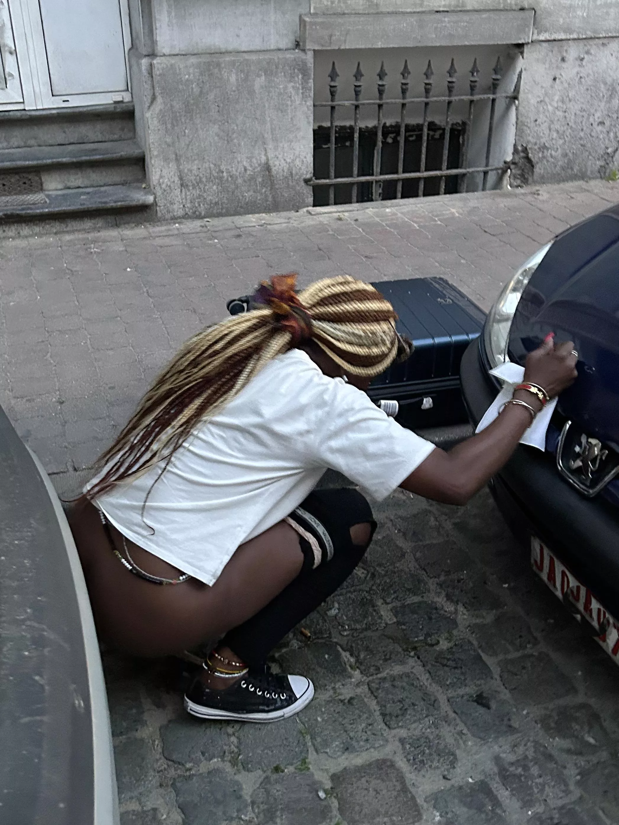 caught pissing in a city street posted by Matonlg69