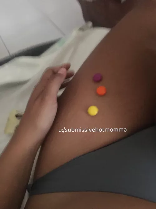 [f] by submissivehotmomma