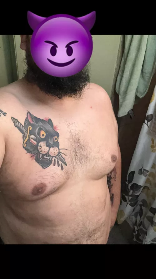 Fresh out the shower looking for fun 👀 by Individual-Goat-8829