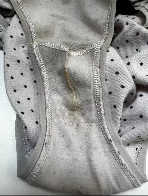 Girlfriend’s fullback  by rooftopstars