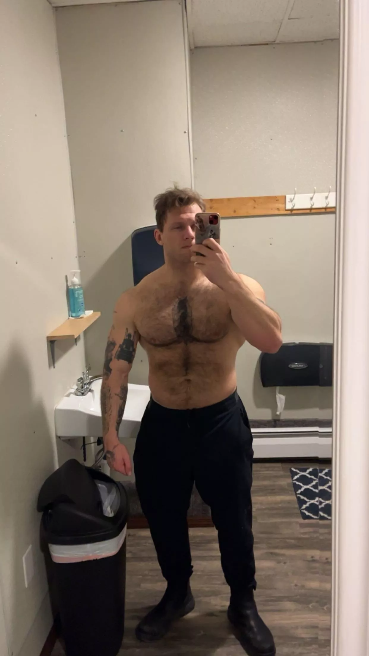 Happy Monday! posted by TimelyRate8642