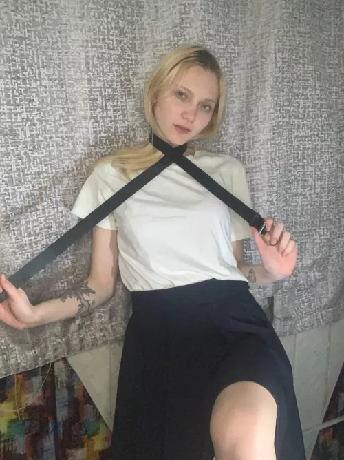 Have you ever tried to choke out a 19 year old with a belt? by hypertyyui