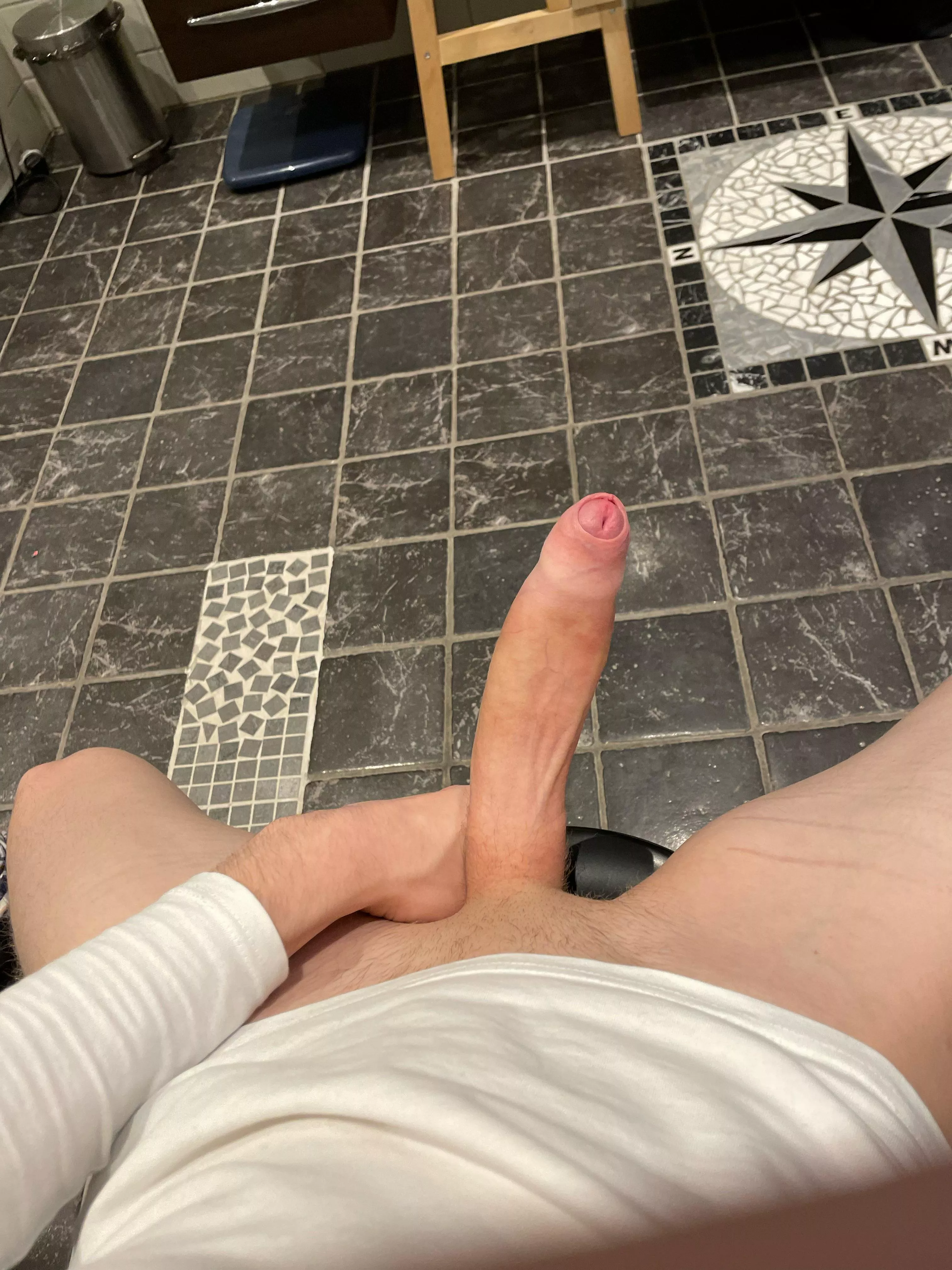 hmu if ur fit or if u got a big cock : felixhatargud  posted by Animefanfelix