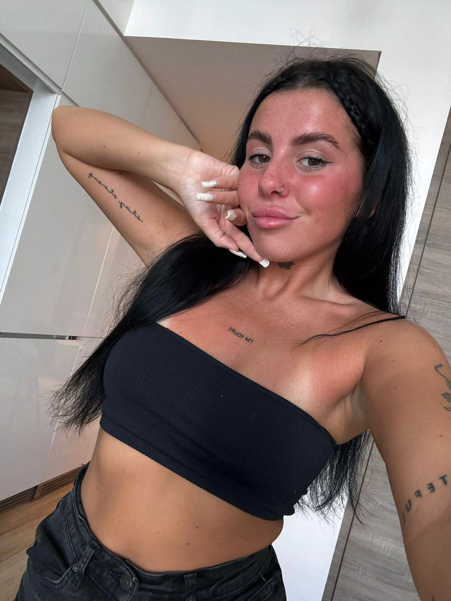 hope im looking hot in this black top posted by Novalee_Allen