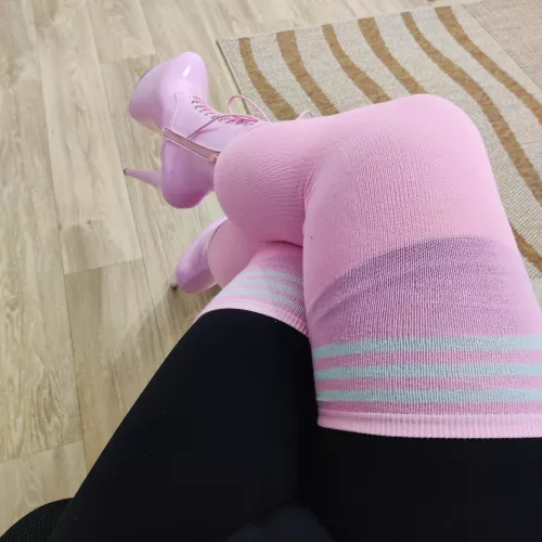 I believe in pink plateau heels supremacy 🩷👠 by Glittering-Gold2692