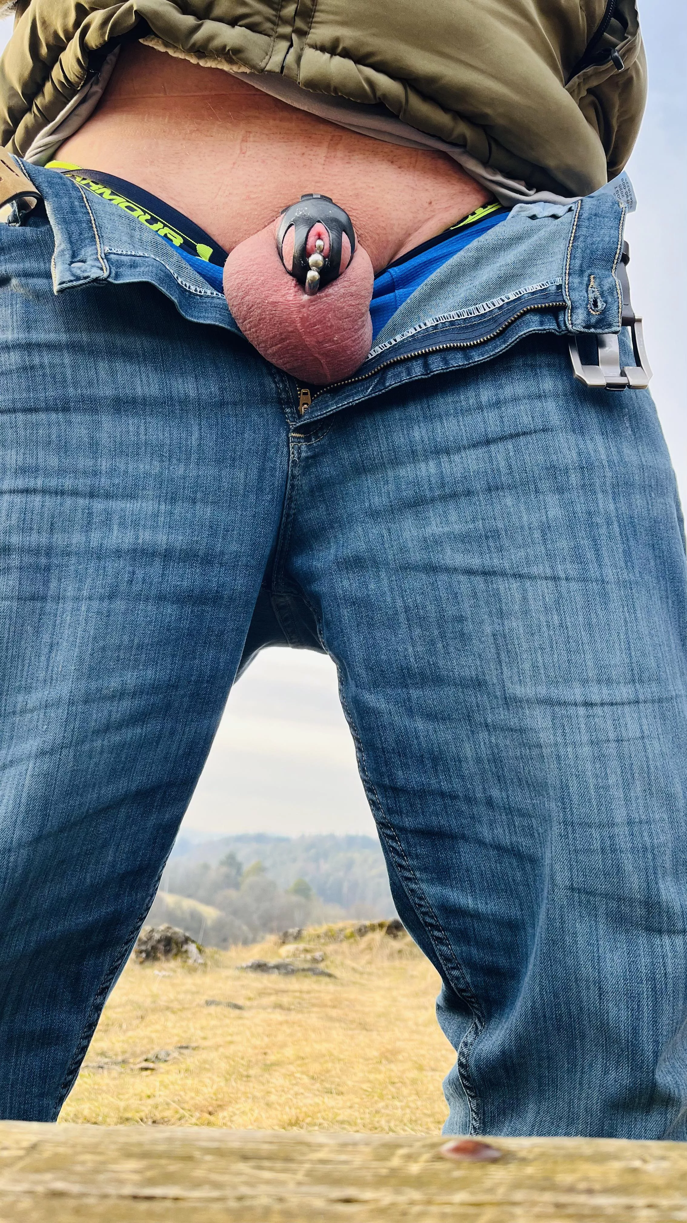 I couldn’t hold it till home. What‘d you say when you catch me taking a pee in the bushes like that? posted by Bavarian_Puppy