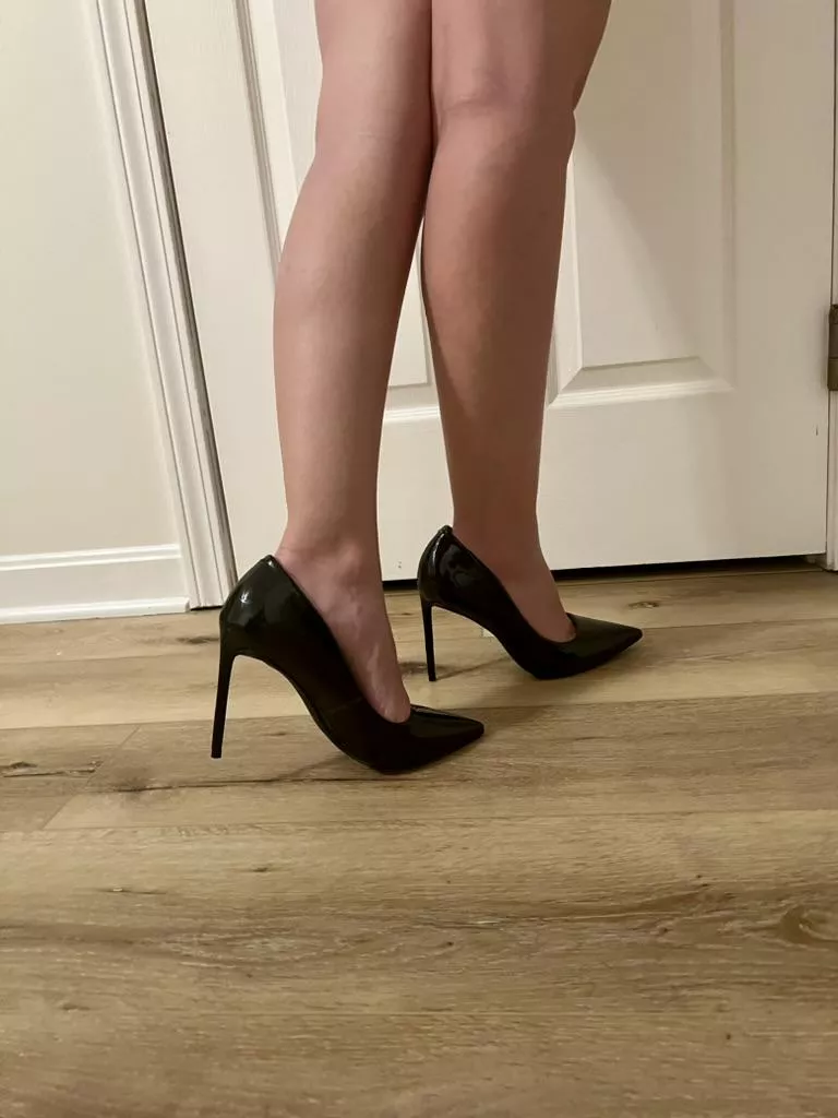 Its a heels and nothing else kind of Sunday posted by arch_and_toes