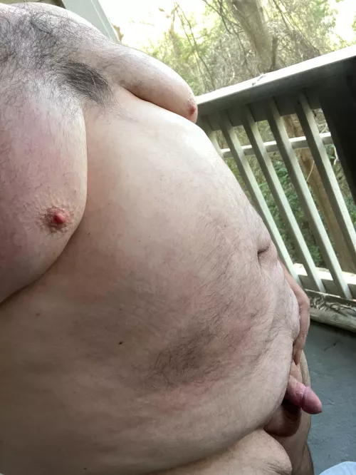 Kickin’ it on my balcony this morning by Heefrow