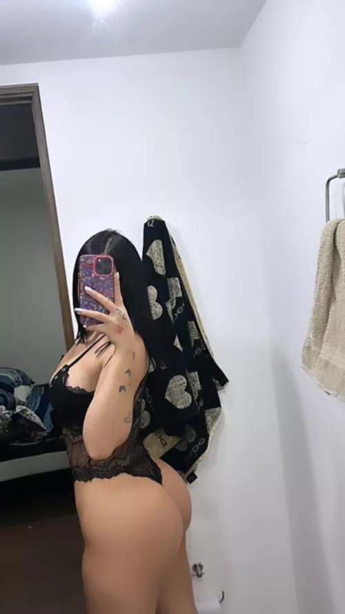 Look how hungry my butt is by steady_handsgg