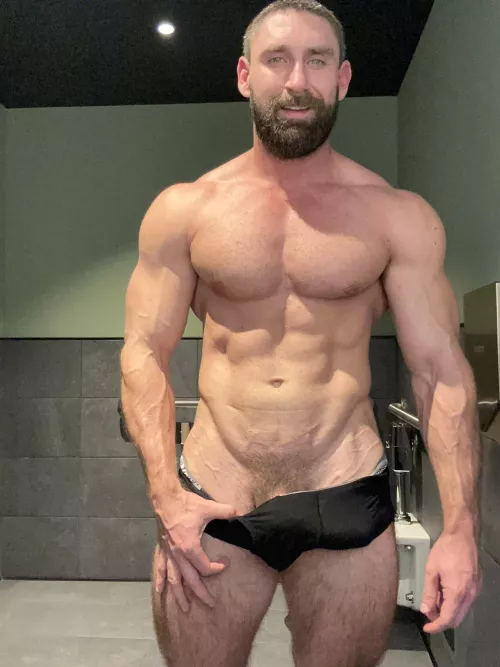 Meet me in the sauna? by onlygainzsteve