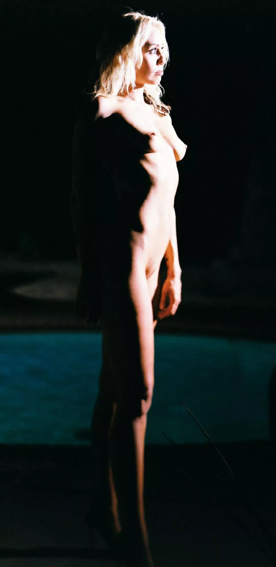 Miley cyrus  posted by Few-Cap6848