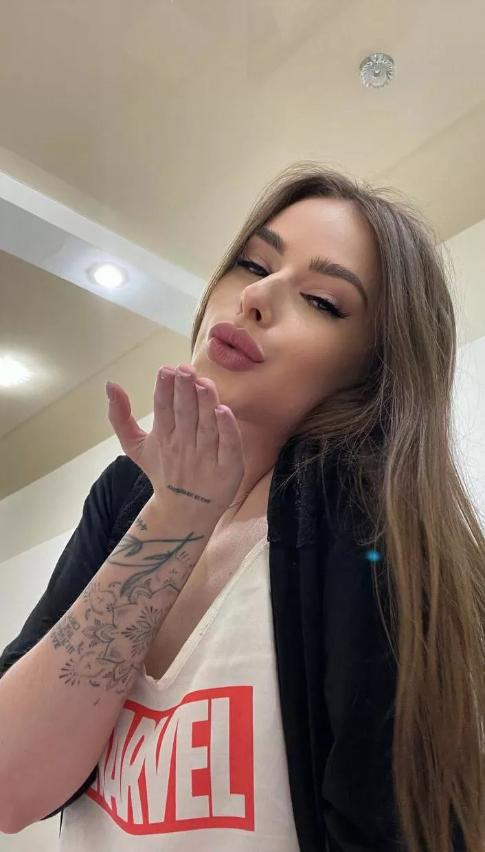 Play with my delicate, narrow pussy daddy posted by Existing-Arachnid-92