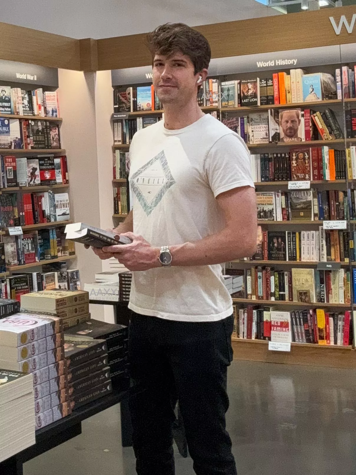 Recommend anything good to read bros? posted by AaronPaxx