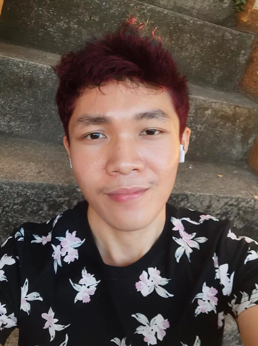 Seeing a selfie post from this sub and realizing it's Monday again  posted by MorseCode00