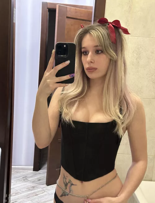 Snow white in search of her dwarves by FeudalBillfish