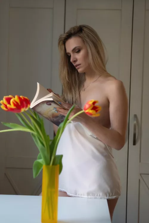 The book by boudoirbg