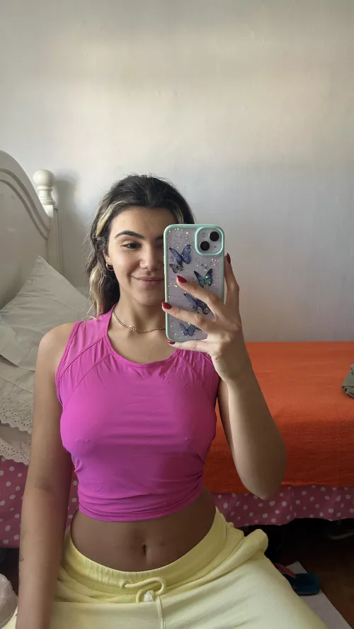 This top looks better without a bra by ripemangobaby