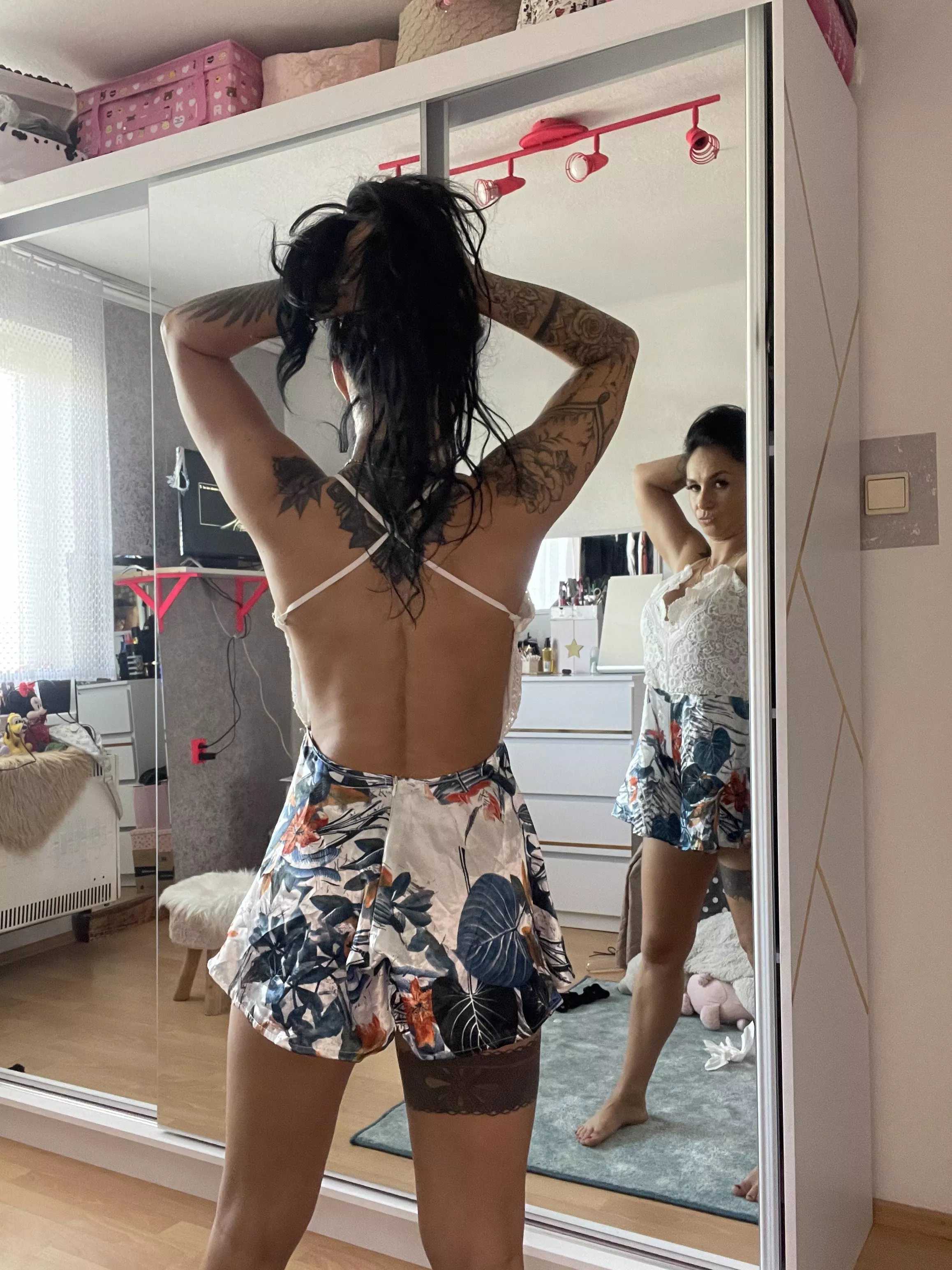 Tie my hair and let's do something fun posted by Beautiful-Spare8090