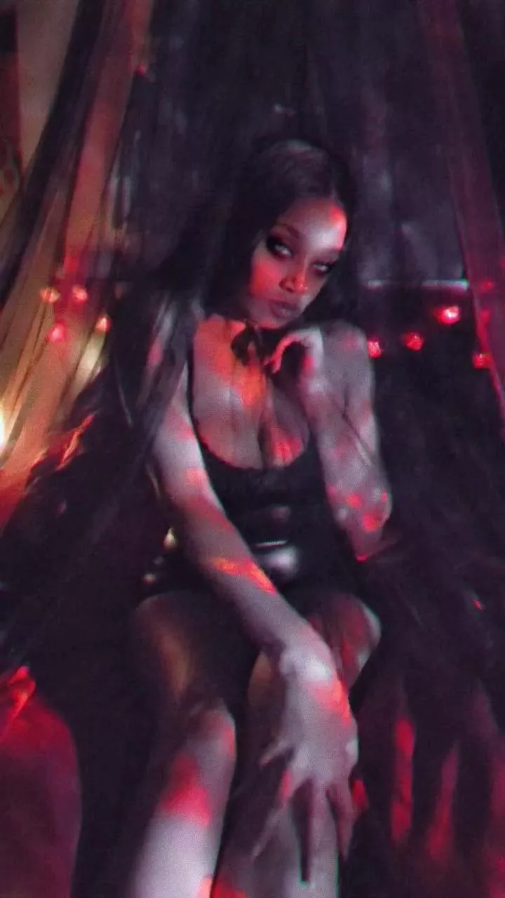 Unleash your desires. Enter the realm of dominance with Mistress Medusifer  posted by These_Consideration8